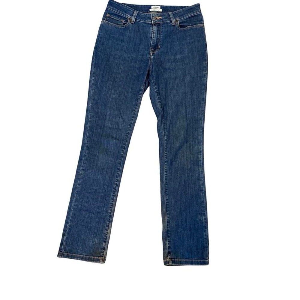 LL Bean Favorite Fit Straight Leg Jeans Womens 6 Reg Blue Denim Medium Wash